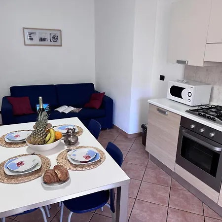 Aparthotel Letizia 3*