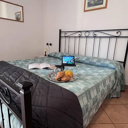 Letizia Aparthotel 3*